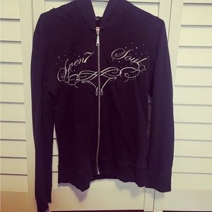 black zip up jacket “Seven7 Soul”